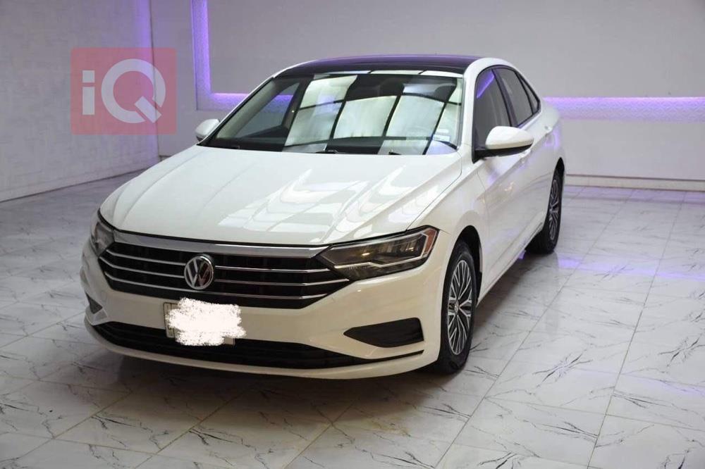 ڤۆڵکسواگن جێتا